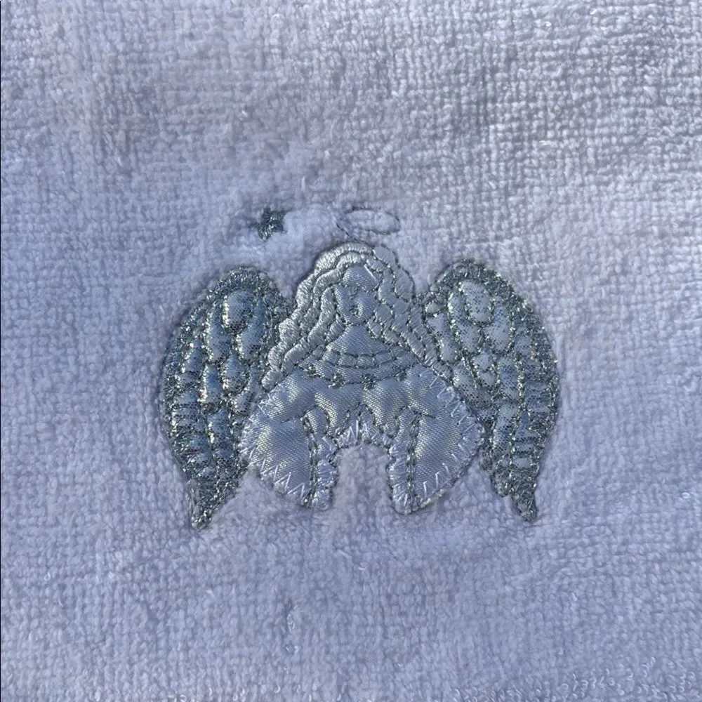 Elegant vintage White Fringed Fingertip Towels with Angel